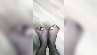 fishnet stockings (foot fetish)