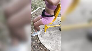 Caminata y ejercicio en el bosque al aire libre