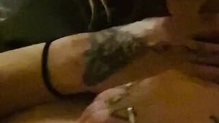 J’aime sucer ça grosse bite